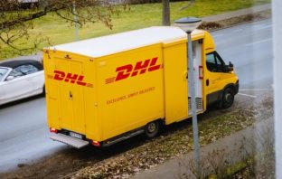 DHL