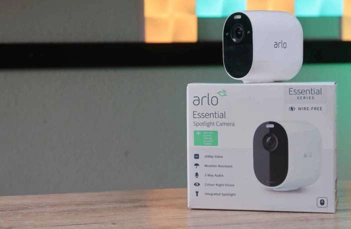 Arlo Essential Spotlight Cam