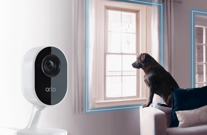 Arlo Essential Indoor Kamera