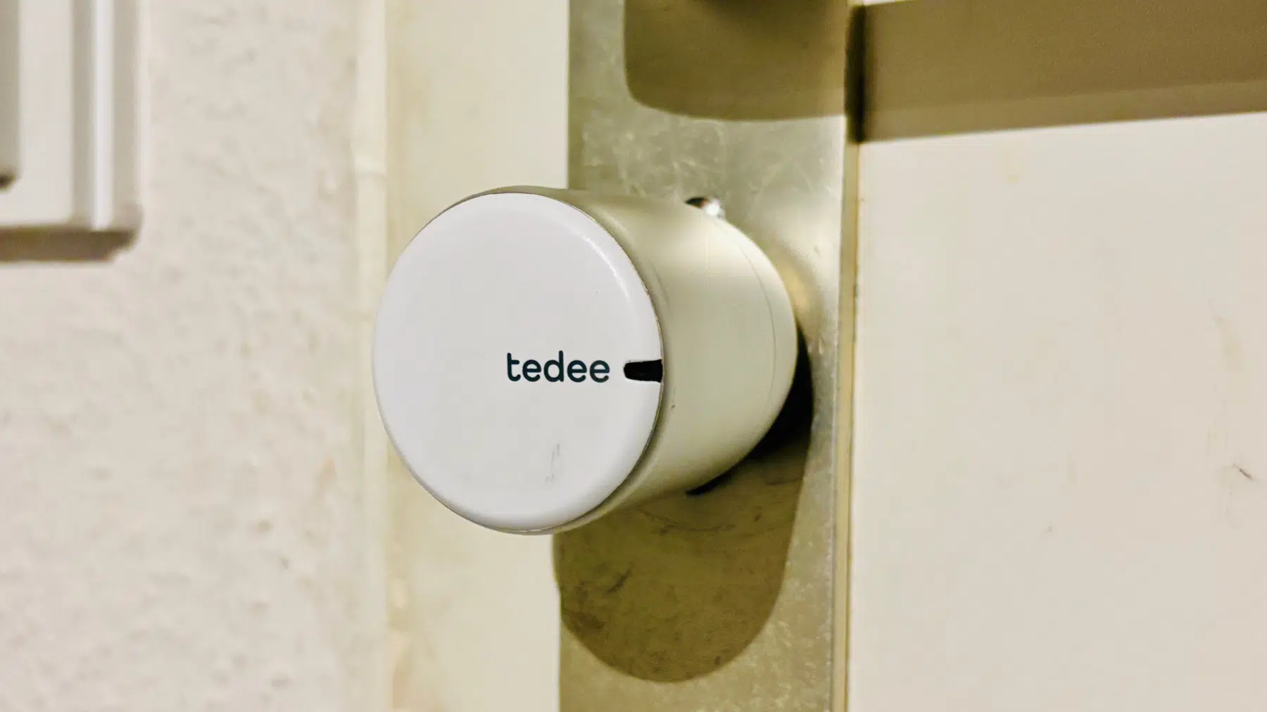 Tedee PRO - Wir haben das kleine Smart Lock getestet!