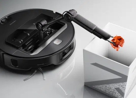 Roborock Saros Z70 – Saugroboter mit Roboterarm räumt auf!